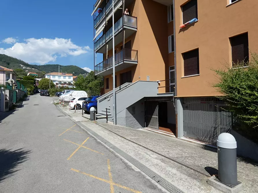 Immagine 6 di Magazzino in vendita  in Via Olanda 28 a Sestri Levante