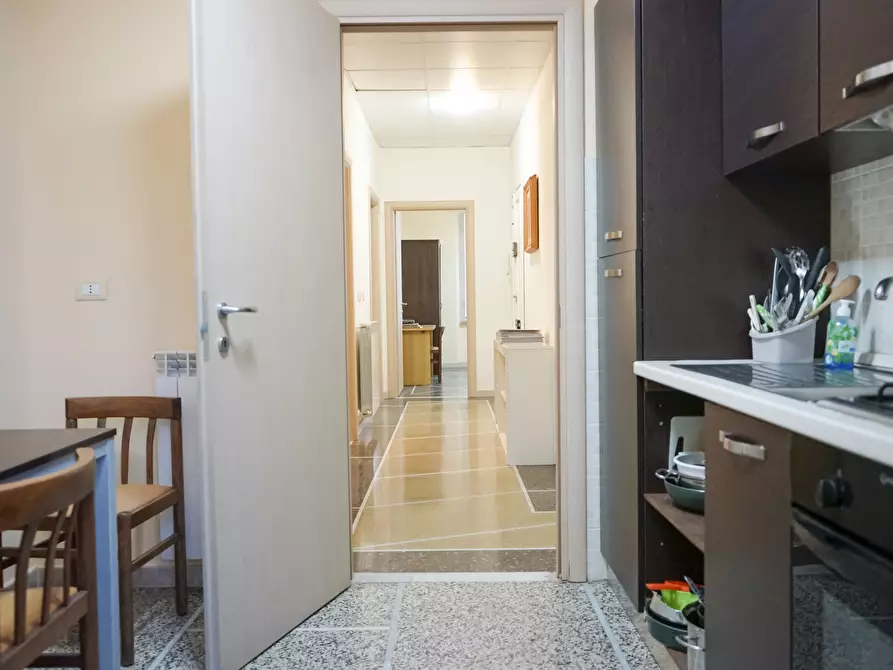 Immagine 23 di Pentalocale in vendita  a Livorno