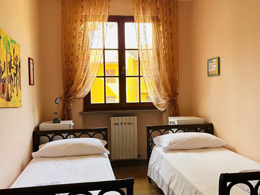 Immagine 15 di Trilocale in vendita  a Rosignano Marittimo