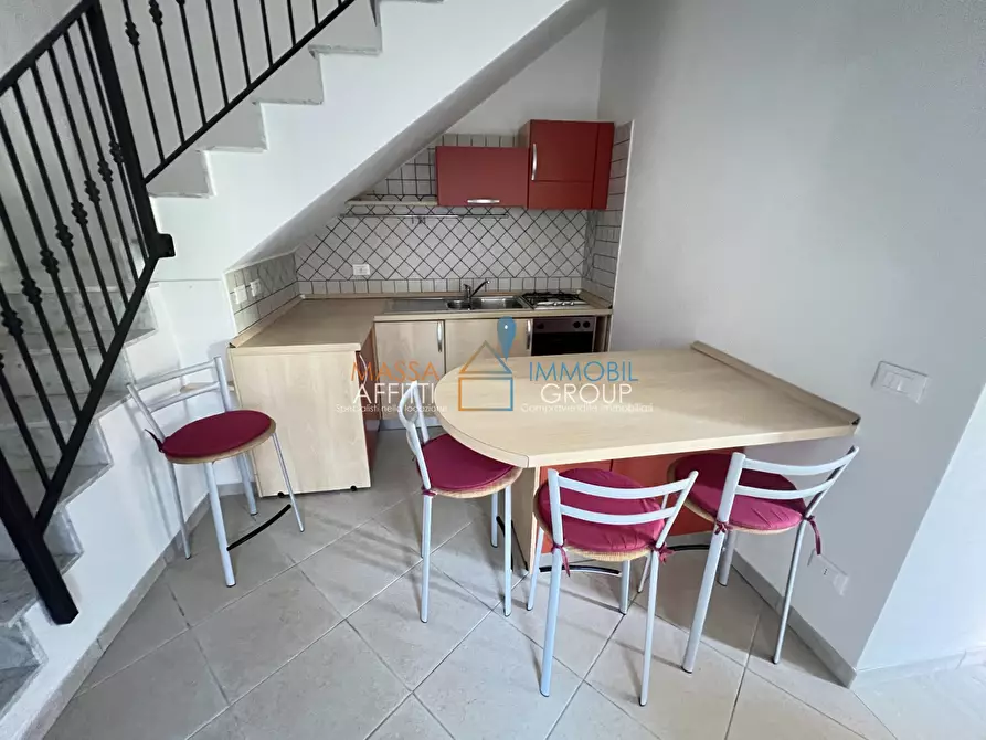 Immagine 3 di Trilocale in vendita  in Via San Sebastiano 4 a Massa