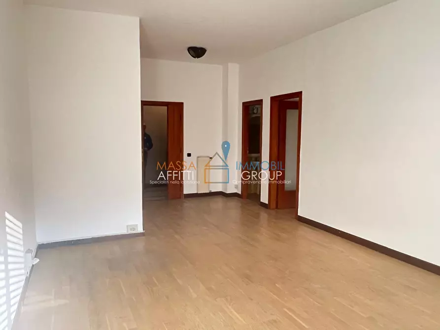 Immagine 5 di Ufficio in affitto  in Via Cavour 3 a Carrara