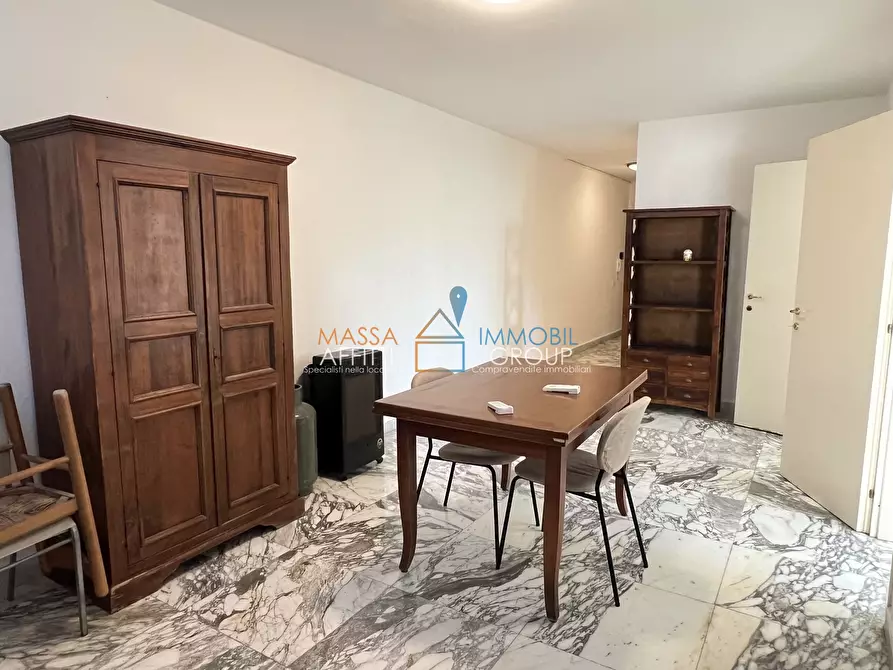 Immagine 4 di Trilocale in vendita  in Via Garibaldi 27 a Carrara