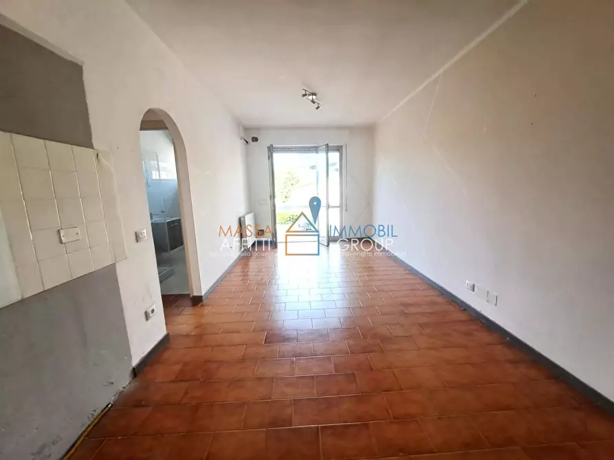 Immagine 4 di Quadrilocale in vendita  in Via Pola 7 a Massa
