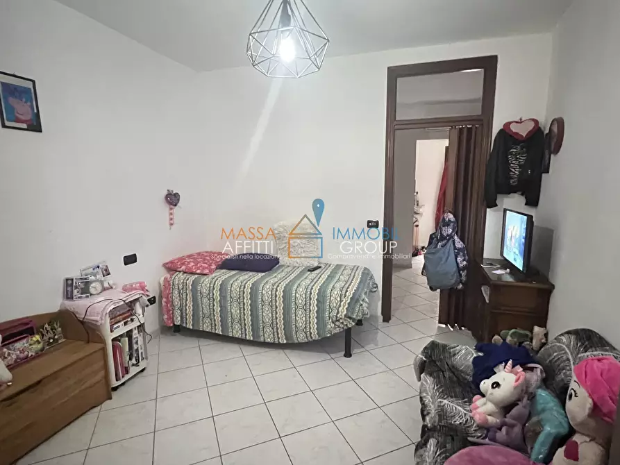 Immagine 32 di Quadrilocale in vendita  in Via Carlo Pisacane 10 a Carrara