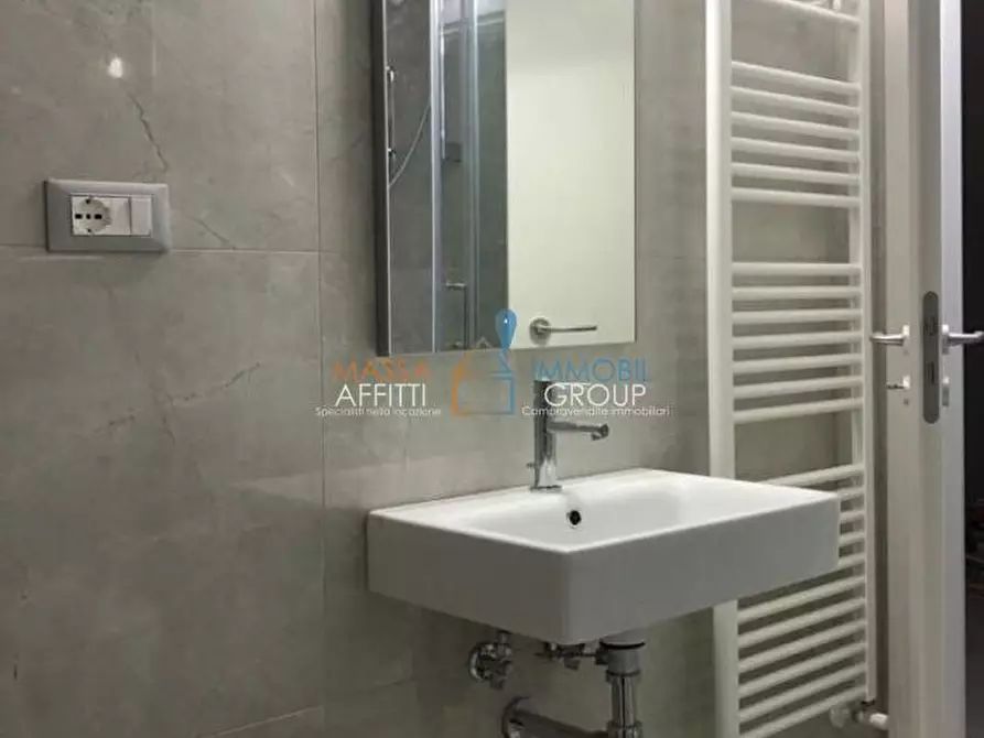 Immagine 12 di Pentalocale in vendita  in Via Ronchi 154 a Massa