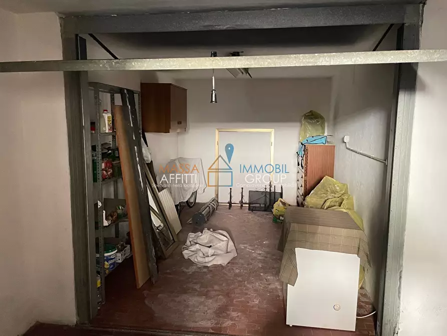 Immagine 35 di Trilocale in vendita  in Largo Quercioli 16 a Massa