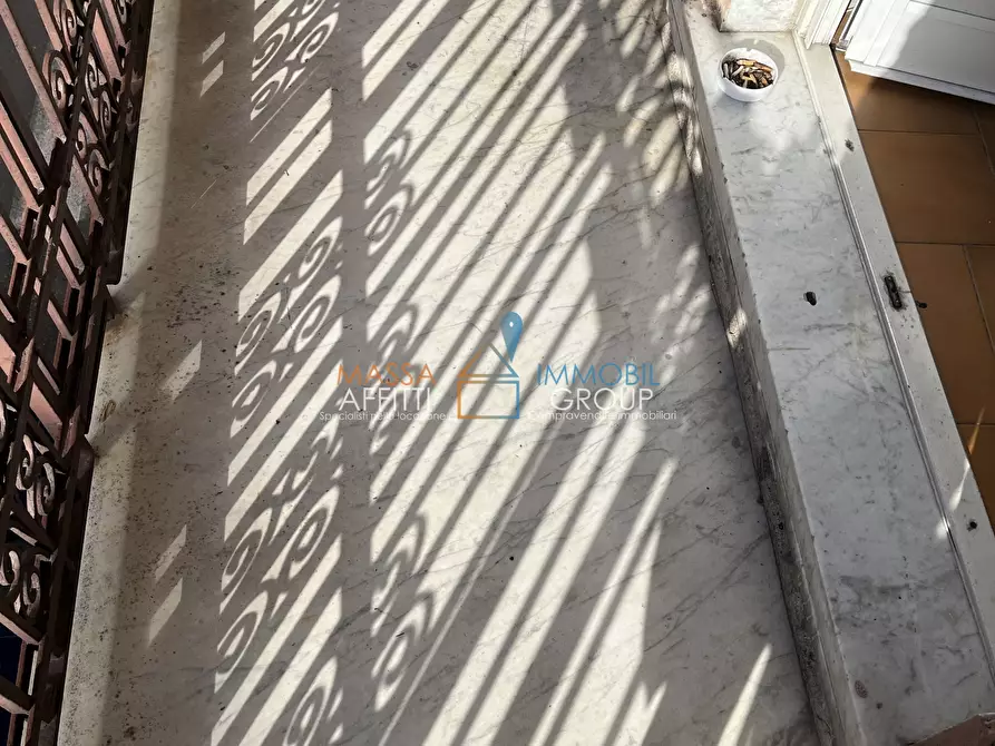 Immagine 7 di Pentalocale in vendita  in Via Solferino 11A a Carrara