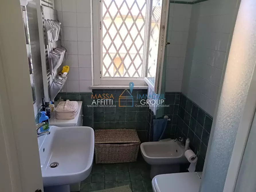 Immagine 13 di Villetta a schiera in vendita  in Via Stradella 106 a Massa