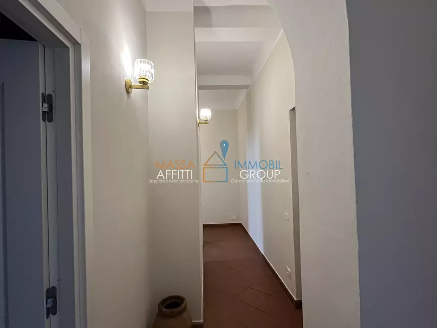 Immagine 9 di Pentalocale in affitto  in Via Godola 28/A a Massa