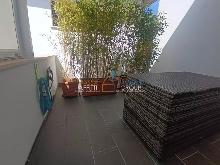 Immagine 12 di Porzione di casa in vendita  in Via del Conte 30 a Montignoso