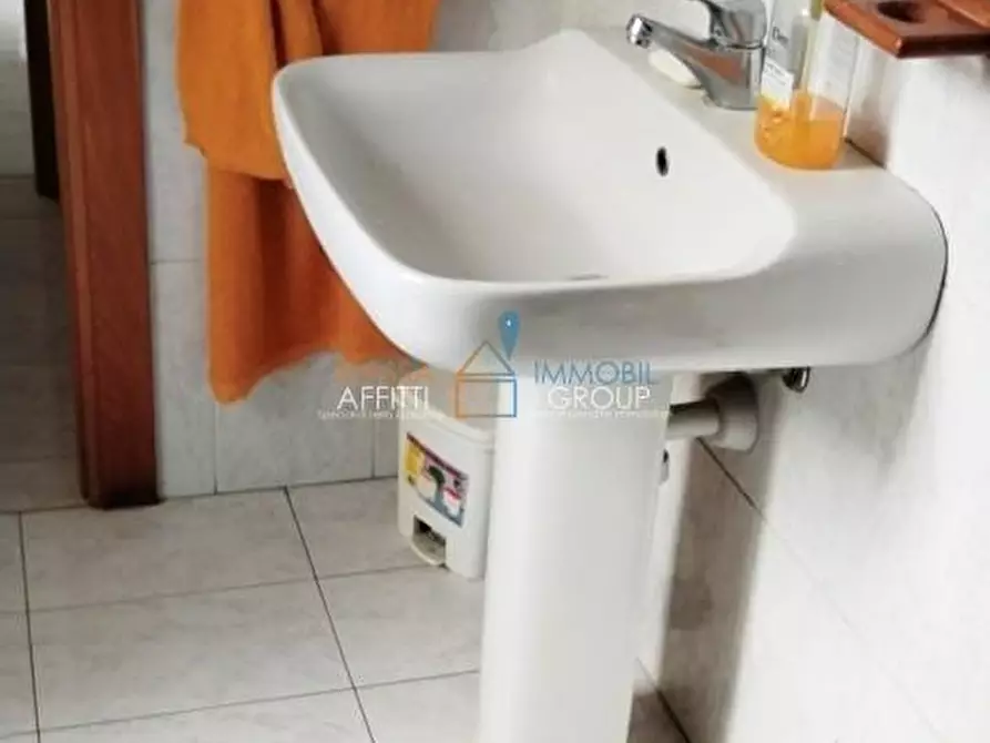 Immagine 9 di Pentalocale in vendita  in Via Poggioletto 21 a Massa