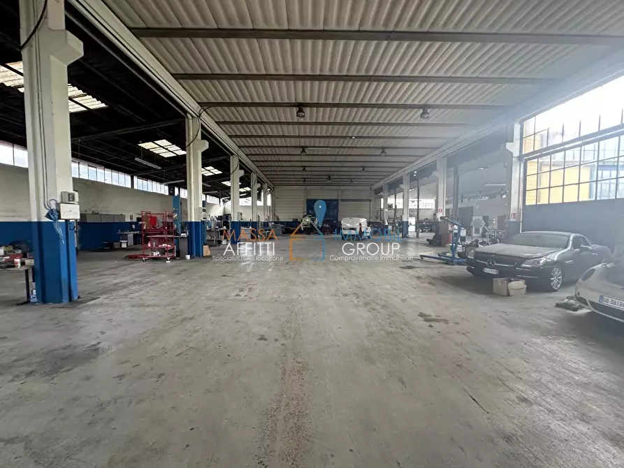 Immagine 18 di Attività artigianale in vendita  in Via Acquale 25 a Massa