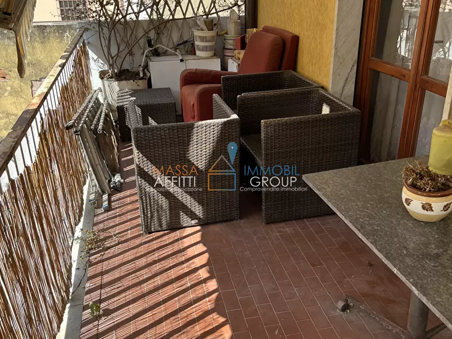 Immagine 16 di Pentalocale in vendita  in Viale XX Settembre 260A a Carrara