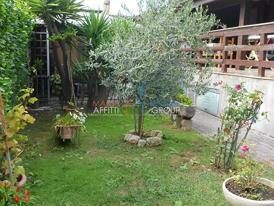 Immagine 32 di Casa indipendente in vendita  in Via Alteta 112 a Massa