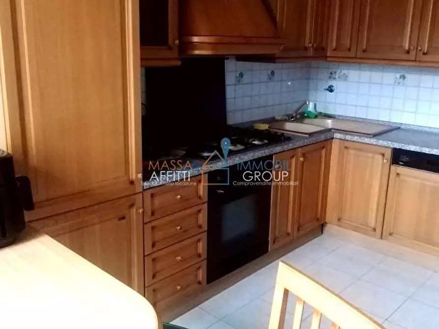 Immagine 2 di Pentalocale in vendita  in Via Poggioletto 21 a Massa