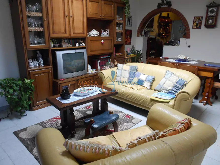 Immagine 22 di Casa indipendente in vendita  in Via Alteta 112 a Massa
