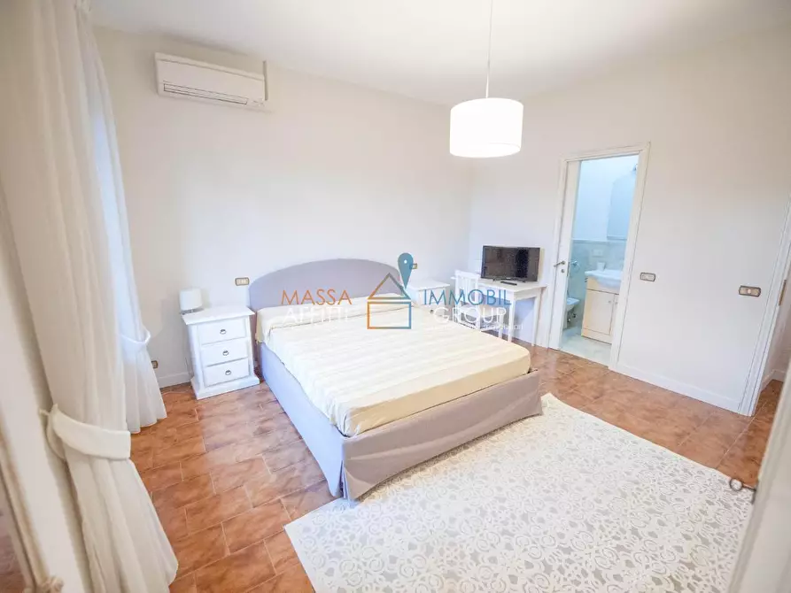 Immagine 14 di Villa in vendita  in Via Donatello 18B a Forte Dei Marmi