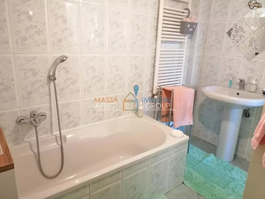 Immagine 17 di Terratetto in vendita  in Via San Leonardo 70 a Massa