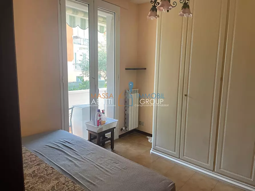 Immagine 32 di Trilocale in vendita  in Largo Quercioli 16 a Massa