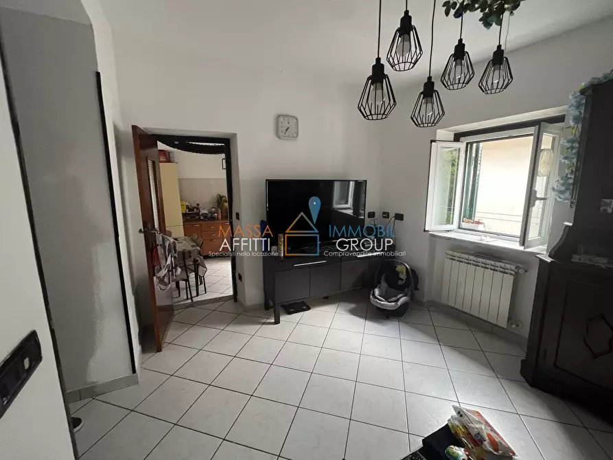 Immagine 16 di Quadrilocale in vendita  in Via Carlo Pisacane 10 a Carrara