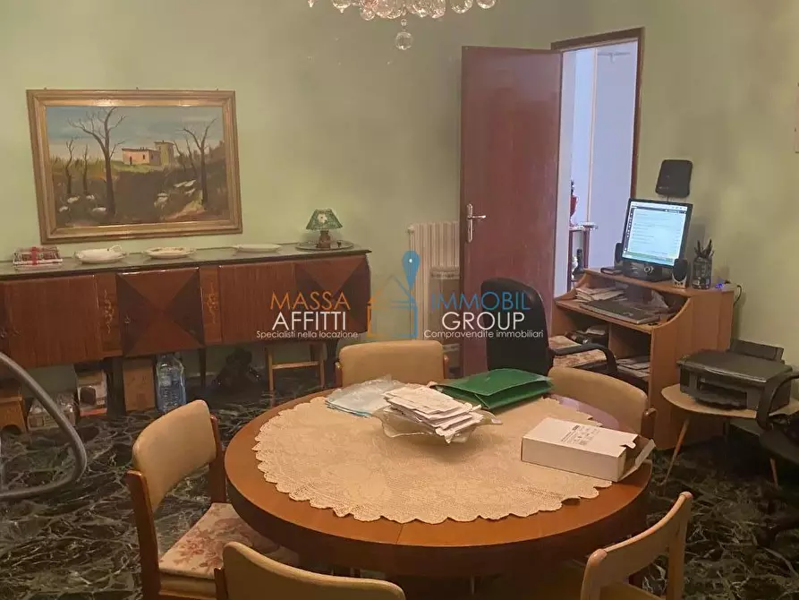 Immagine 9 di Porzione di casa in vendita  in Via del Melaro 6 a Massa