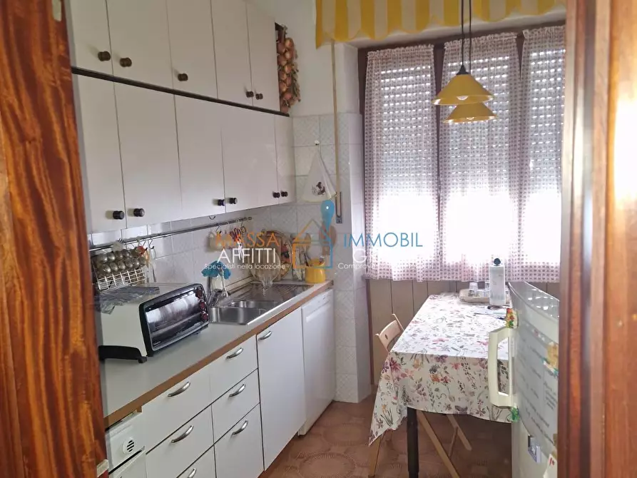 Immagine 29 di Villa in vendita  in Viale XX Settembre 247N a Carrara