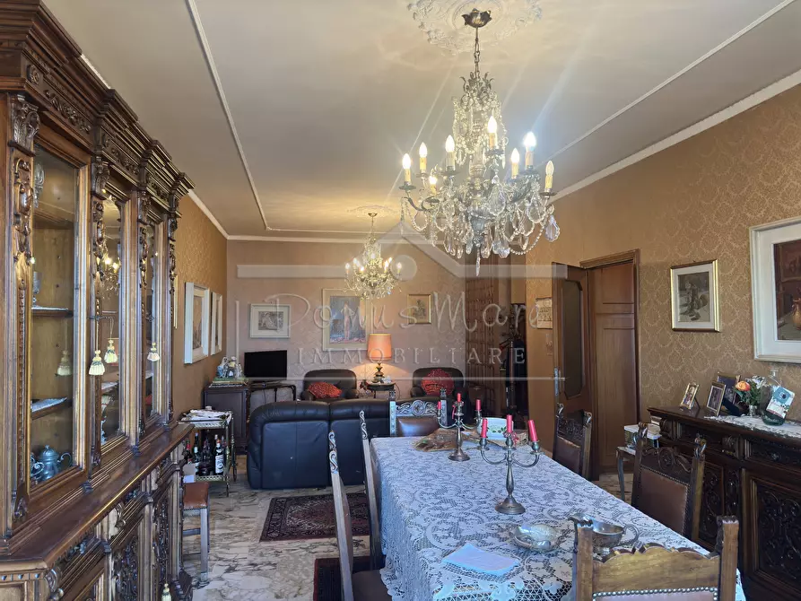 Immagine 15 di Pentalocale in vendita  a Savona