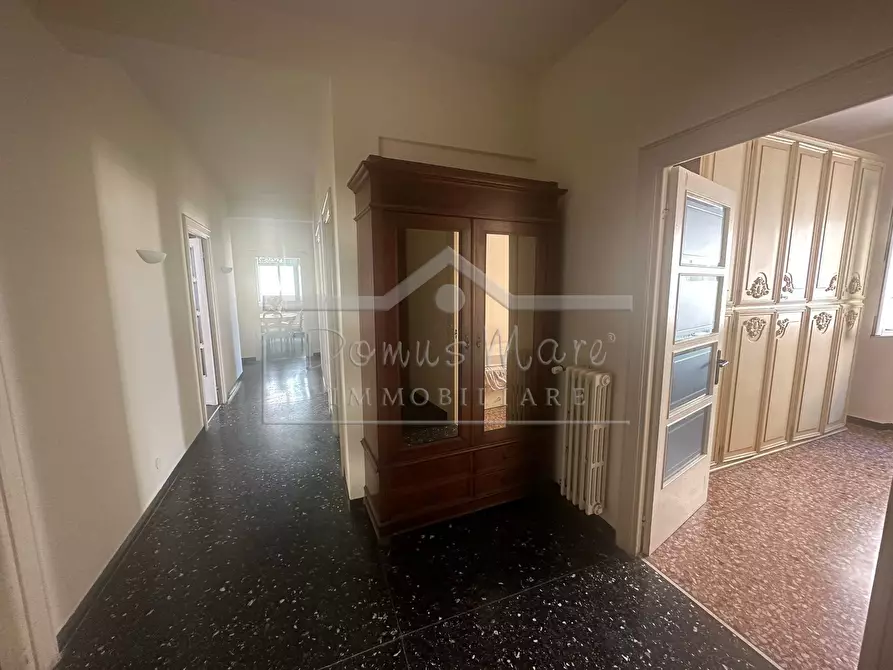 Immagine 9 di Pentalocale in vendita  in Via Orefici 3 a Savona