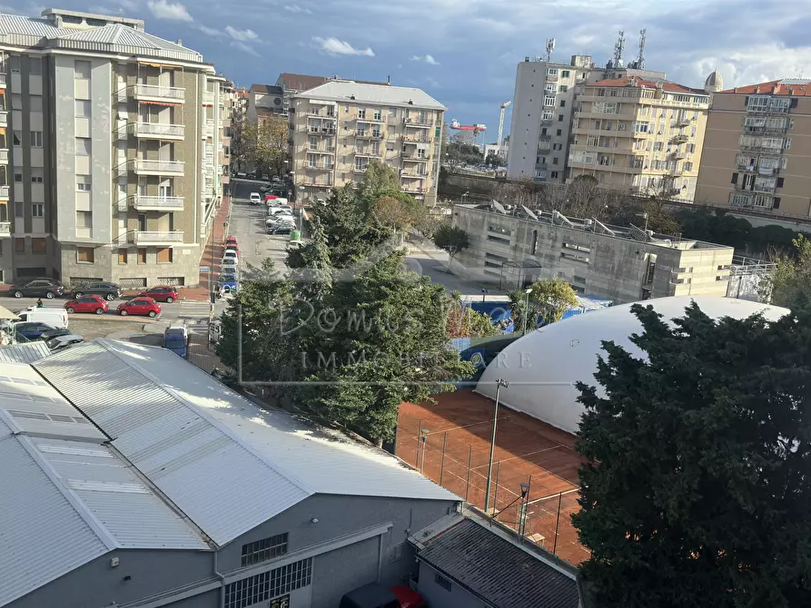 Immagine 25 di Quadrilocale in vendita  in Piazza Santa Cecilia 2 a Savona