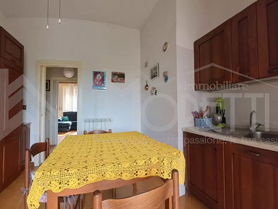 Immagine 13 di Pentalocale in vendita  in Via Tommaseo a Livorno