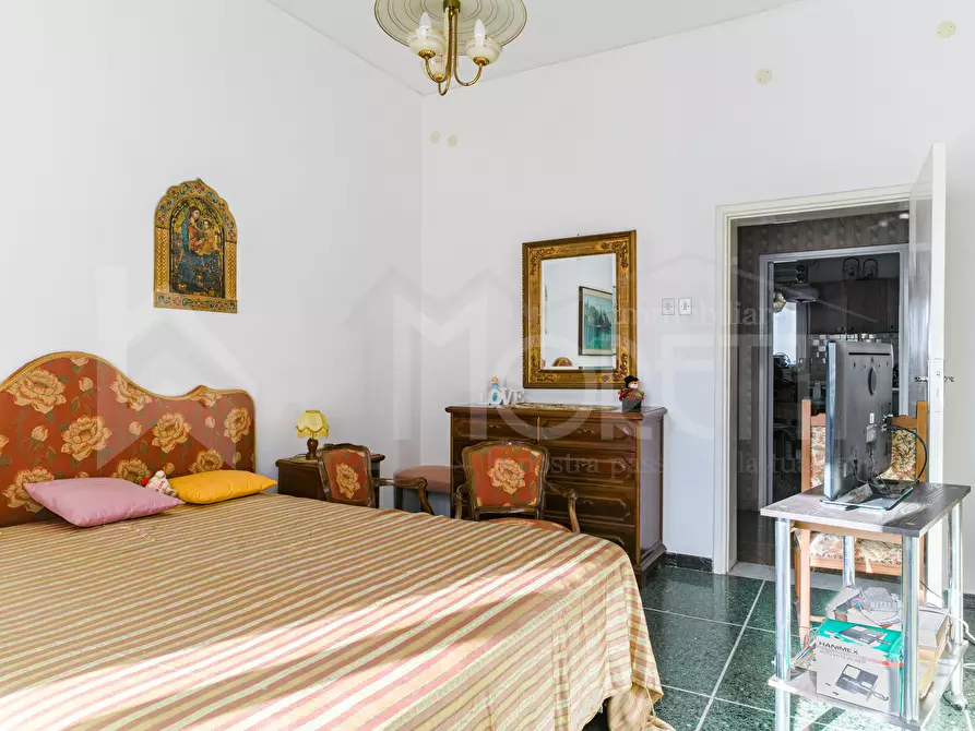 Immagine 30 di Pentalocale in vendita  in Viale Fabbricotti a Livorno