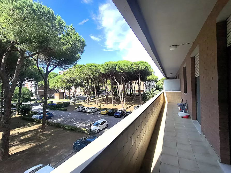 Immagine 1 di Pentalocale in vendita  in Via Ludovico Antonio Muratori a Livorno