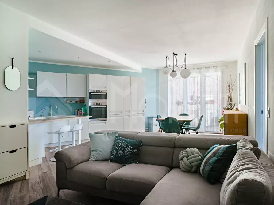 Immagine 3 di Trilocale in vendita  in Via Lazzara Giovanni a Livorno