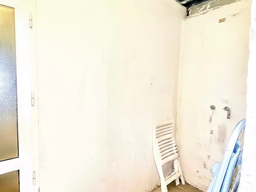 Immagine 8 di Bilocale in vendita  in Via Micali a Livorno