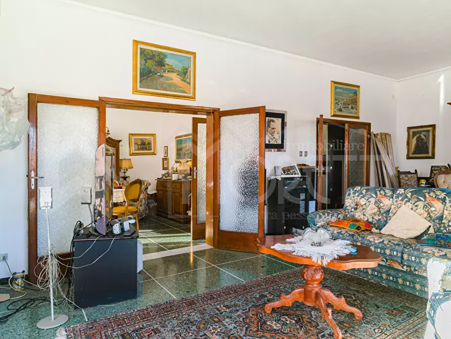 Immagine 6 di Pentalocale in vendita  in Viale Fabbricotti a Livorno