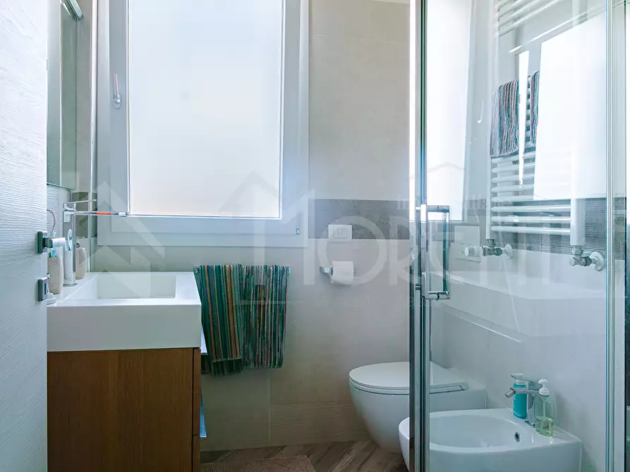 Immagine 55 di Trilocale in vendita  in Via Lazzara Giovanni a Livorno