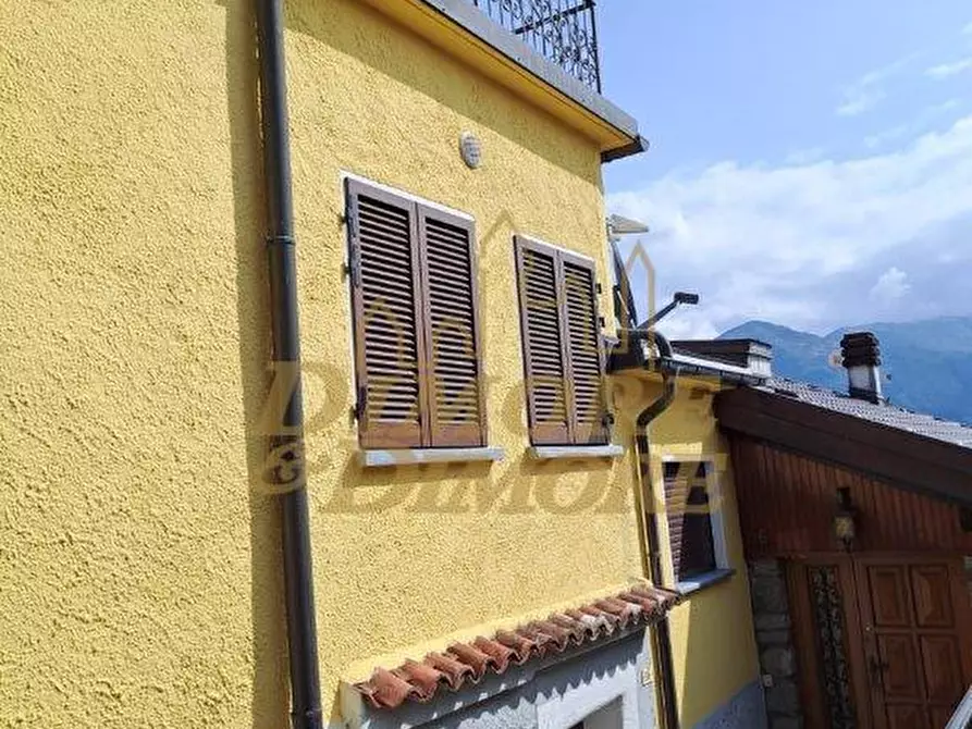 Immagine 13 di Porzione di casa in vendita  a Cannobio