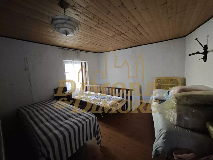 Immagine 23 di Trilocale in vendita  a Craveggia