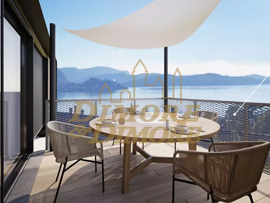 Immagine 15 di Villa in vendita  in via Selasca 40 a Ghiffa