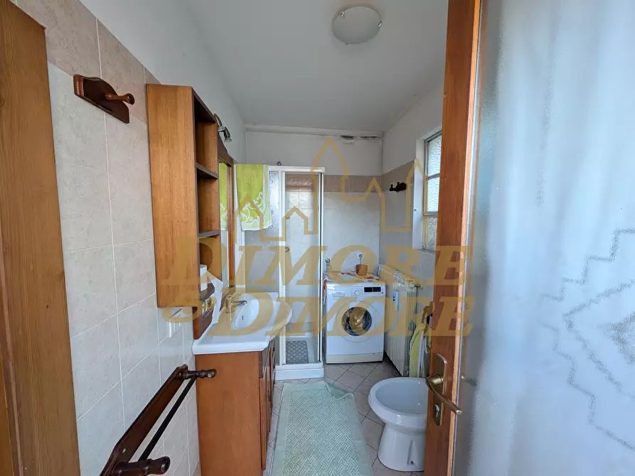 Immagine 16 di Casa indipendente in vendita  a Casale Corte Cerro