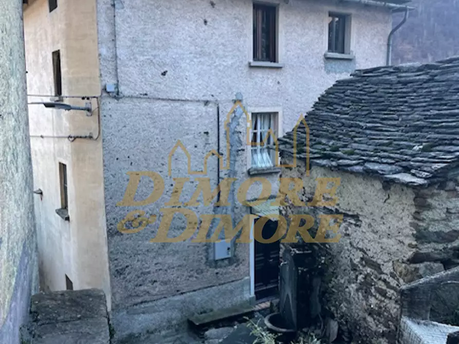 Immagine 31 di Baita in vendita  a Valle Cannobina