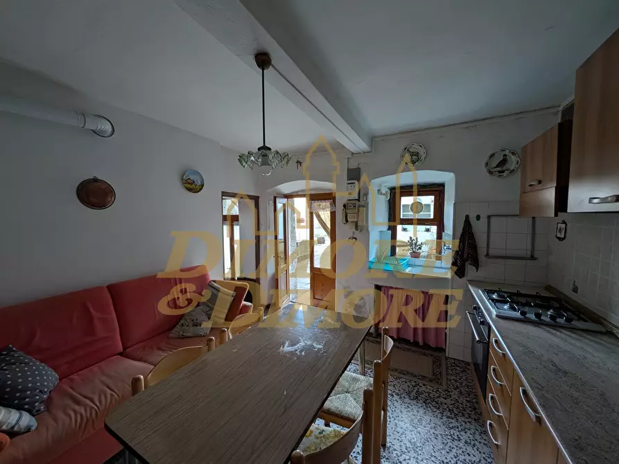 Immagine 9 di Casa indipendente in vendita  a Casale Corte Cerro