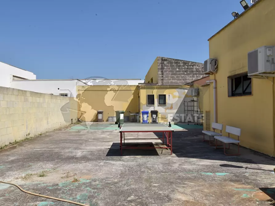 Immagine 31 di Attività artigianale in vendita  in Via Catanzaro 4 a Lecce