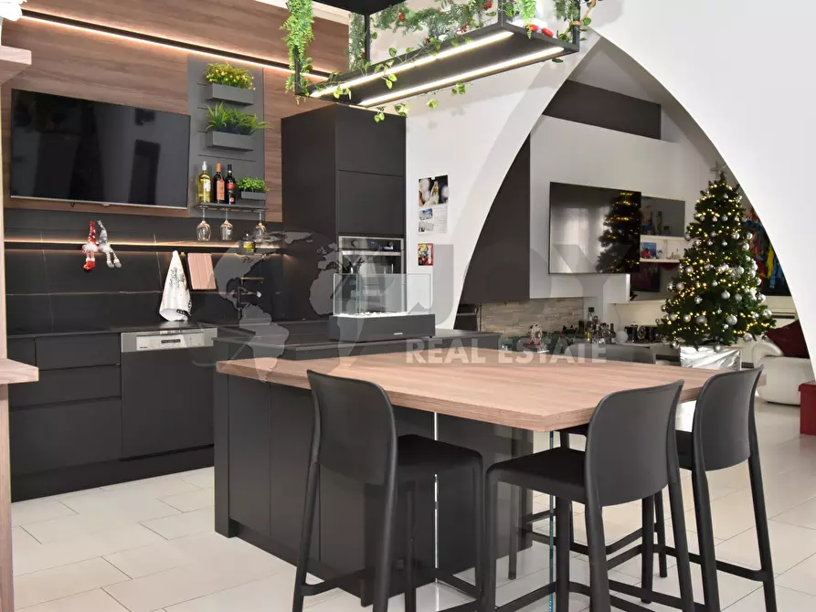 Immagine 14 di Appartamento in vendita  in Via Raffaello a Monteroni Di Lecce