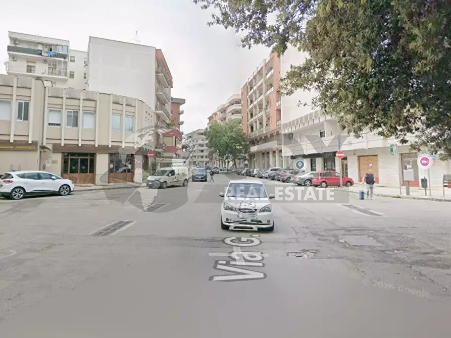 Immagine 6 di Locale commerciale in vendita  in Via G. D'Annunzio 47 a Lecce