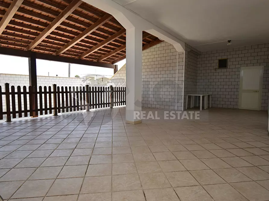 Immagine 3 di Villa in vendita  in Via Levanzo 19 a Lecce