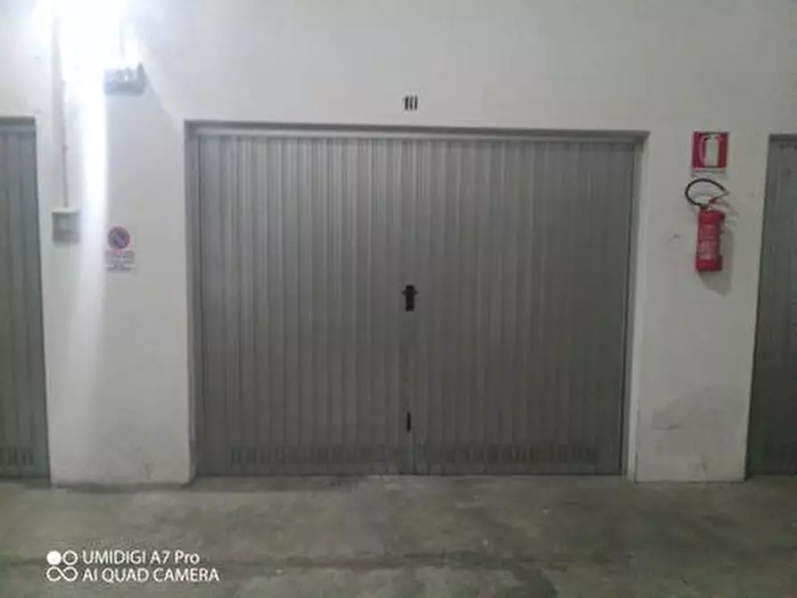Immagine 9 di Garage in vendita  in VIA PER FOSSACESIA a Lanciano
