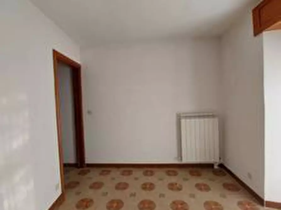 Immagine 17 di Porzione di casa in vendita  in VIA G.CESARE a Civitaluparella