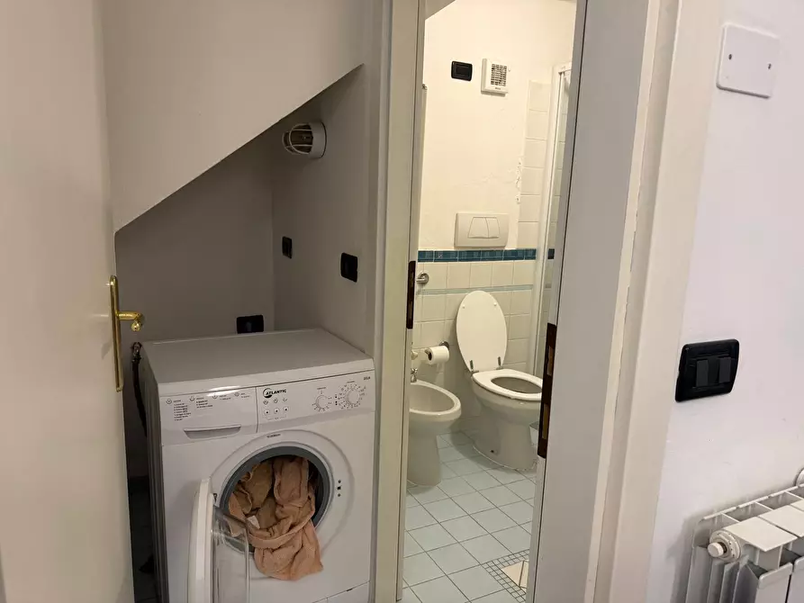 Immagine 35 di Porzione di casa in affitto  in Corso Dante Alighieri 216 a Alassio