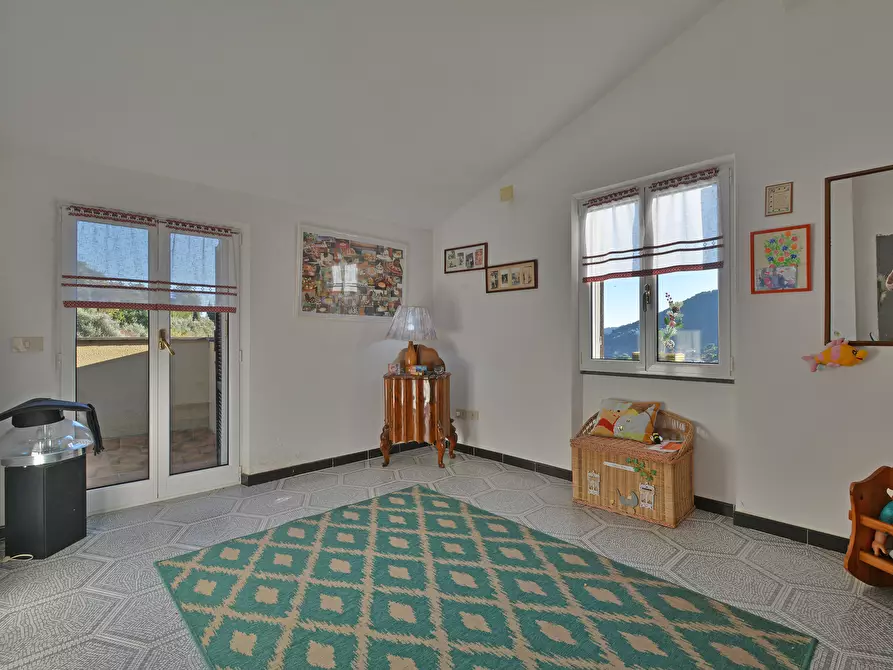 Immagine 58 di Villa in vendita  in Via Adelasia a Alassio